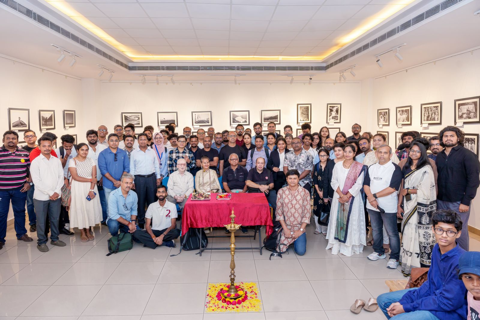Participants with Chief Guest